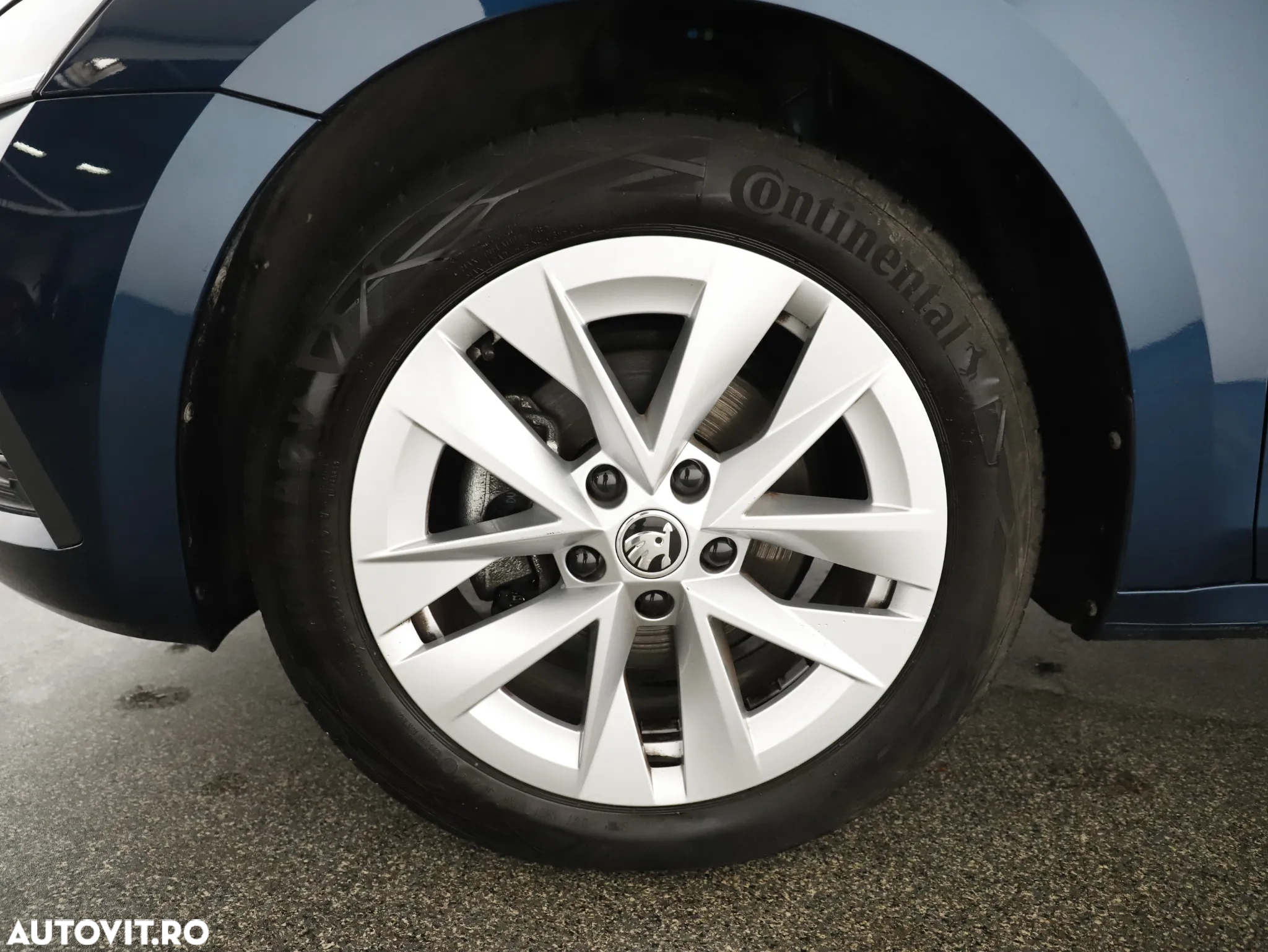 Skoda Octavia 1.5 TSI DSG MHEV Style - 10