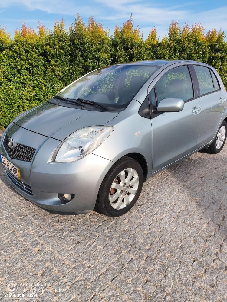 Toyota Yaris 1.0 VVT-i Rock in Rio 08 - 1