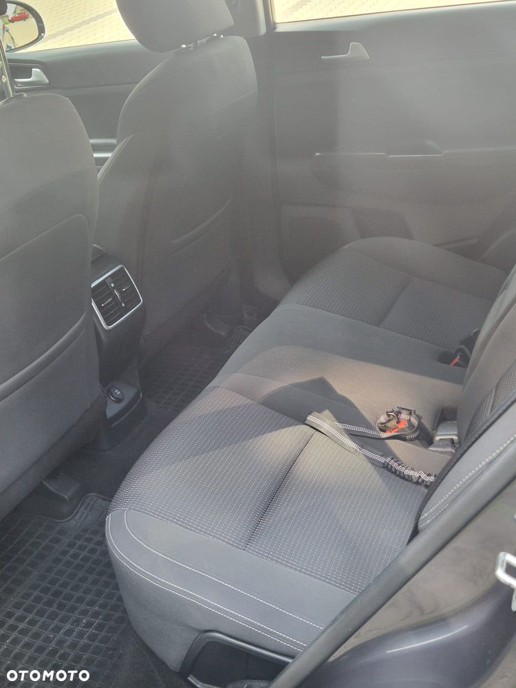 Kia Sportage 1.7 CRDI L 2WD - 10