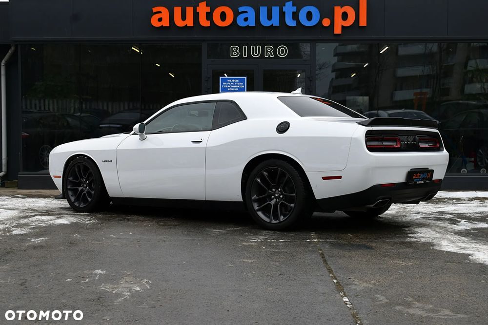 Dodge Challenger 5.7 R/T - 20