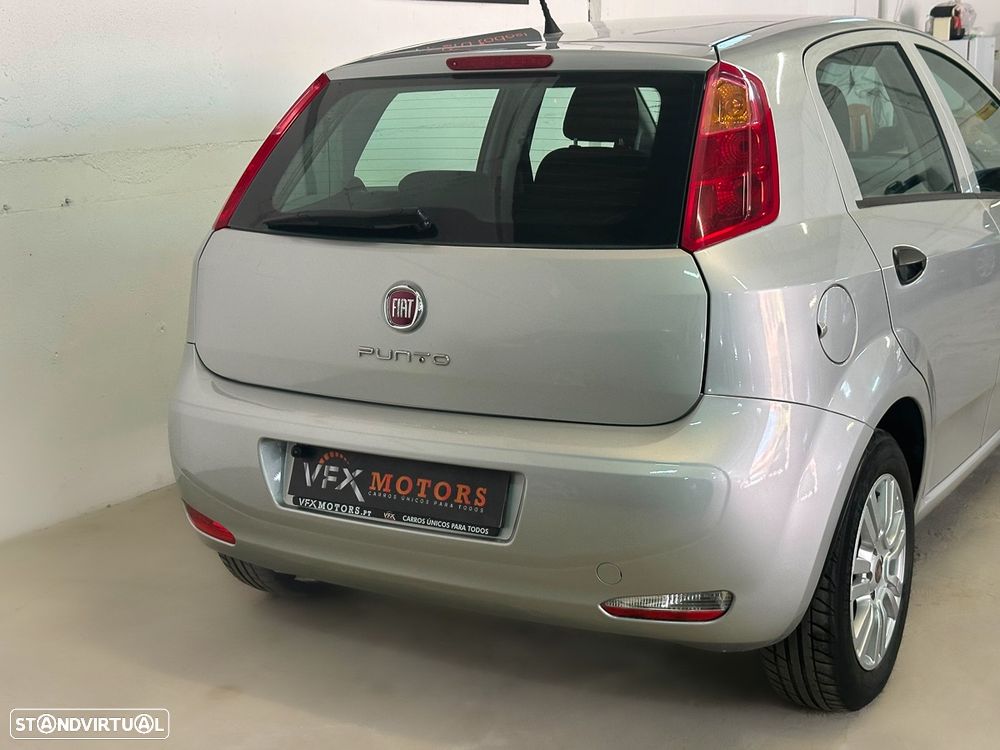 Fiat Punto 1.3 M-Jet Lounge S&S - 14