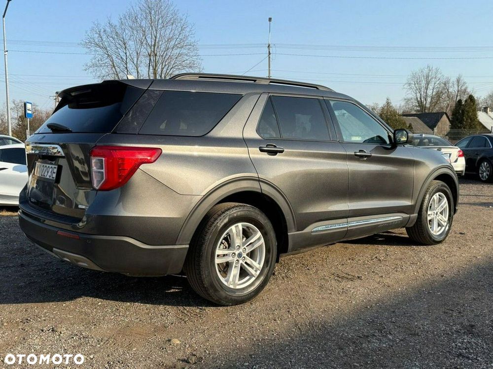 Ford Explorer - 13