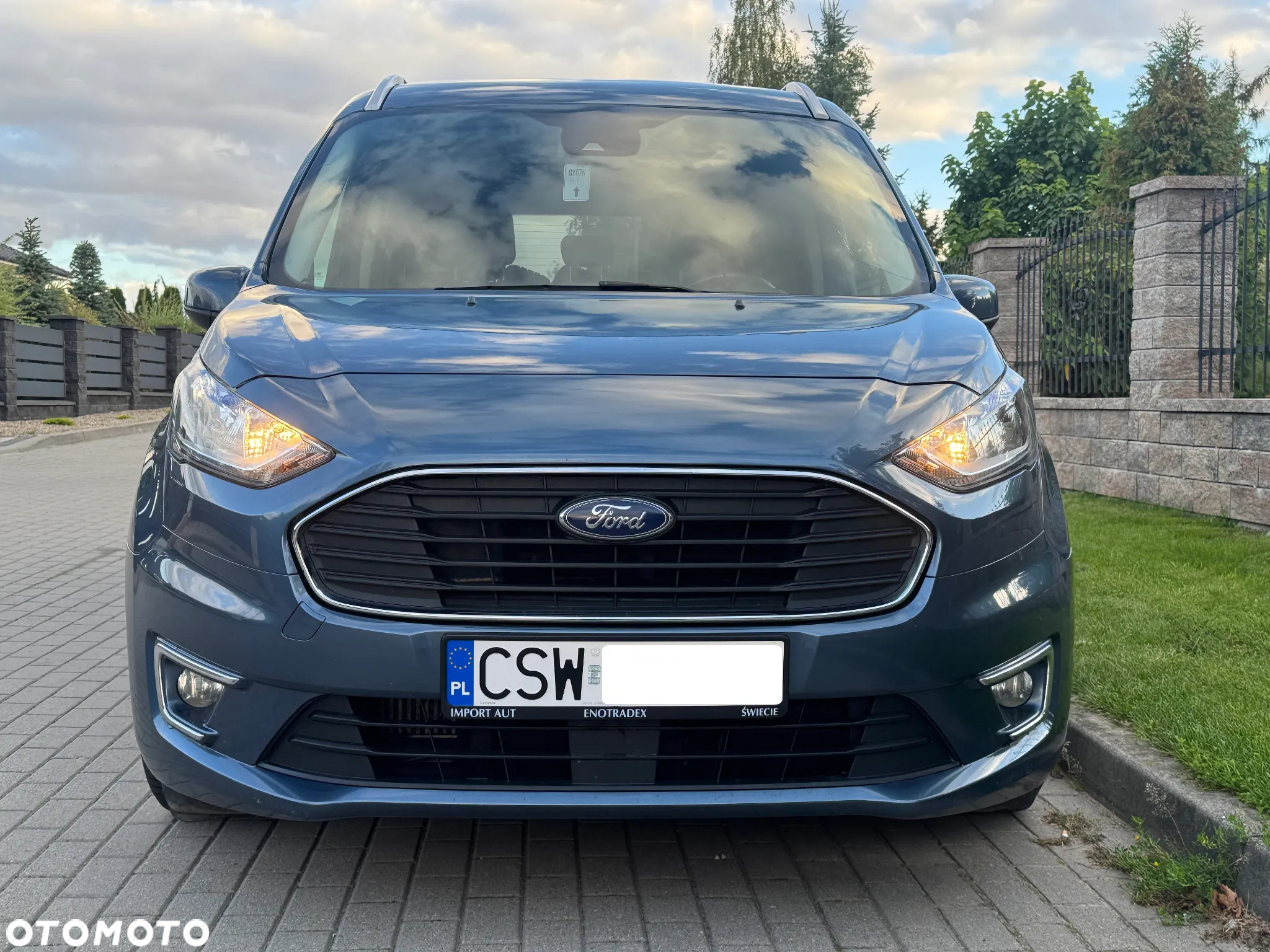 Ford Tourneo Connect 1.5 EcoBlue Start-Stop Titanium - 28