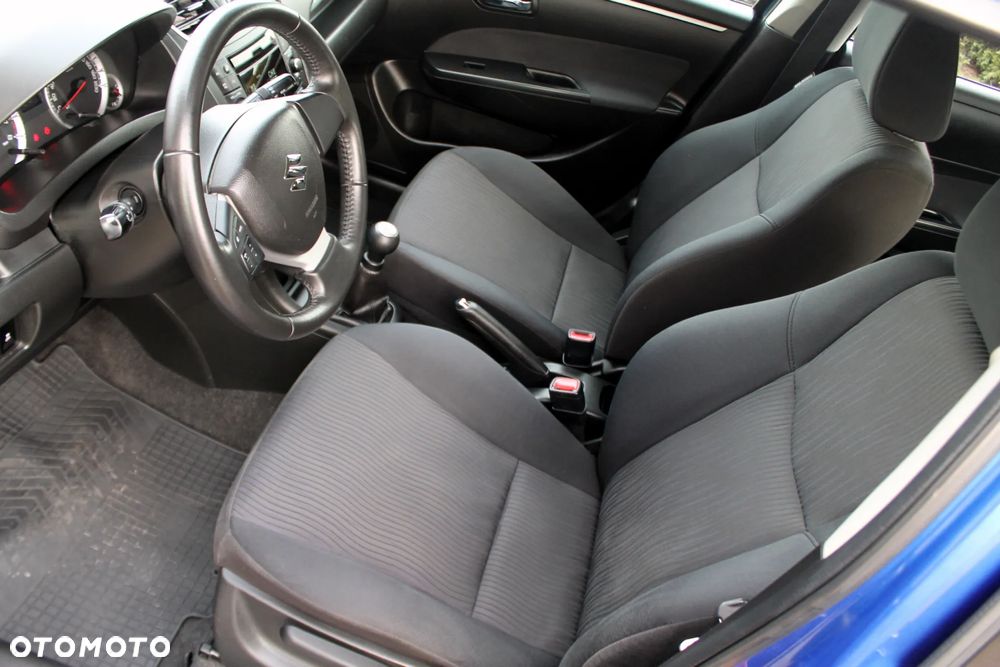 Suzuki Swift - 10