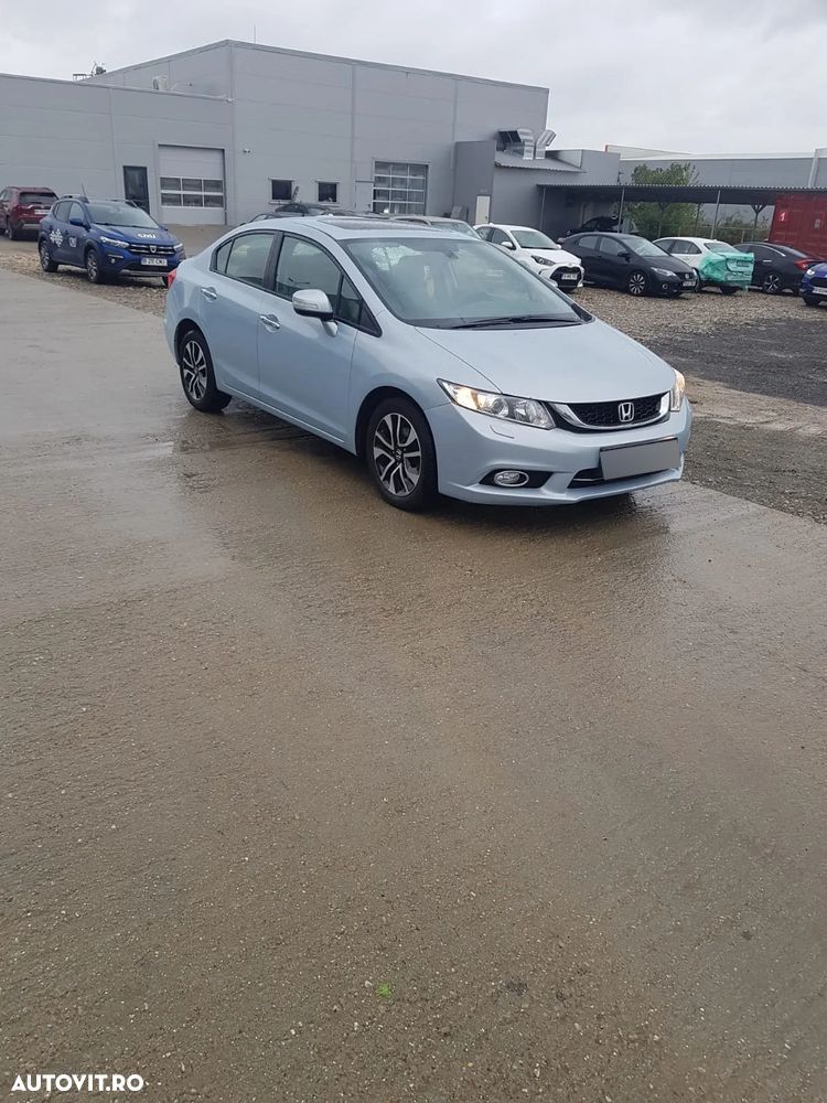 Honda Civic 1.8 MT ES - 14