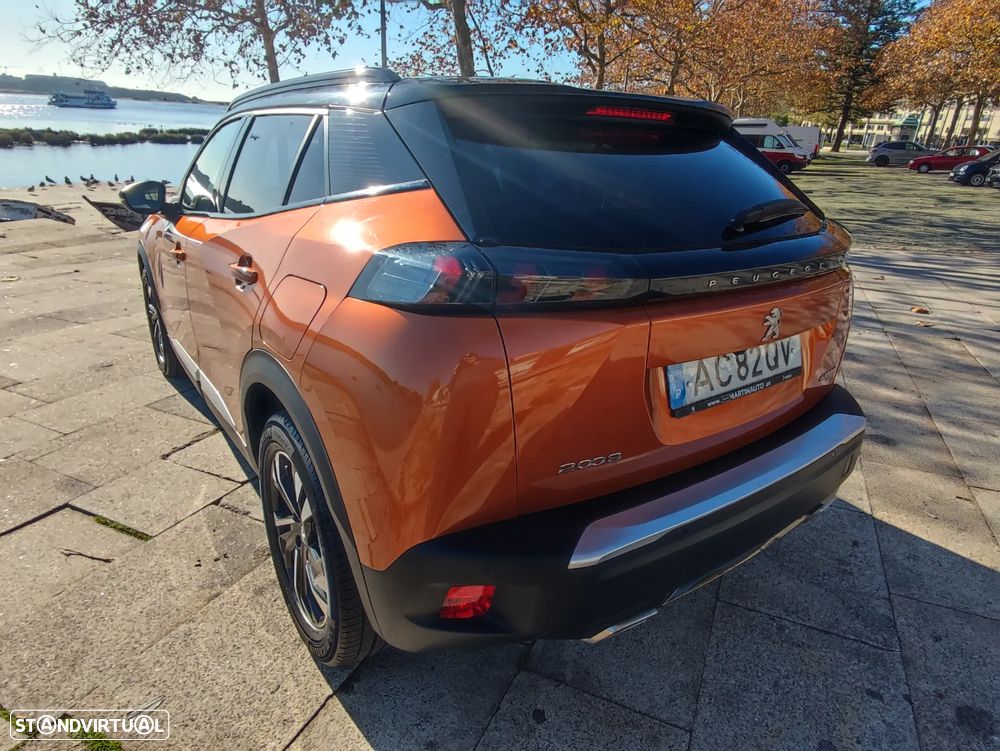 Peugeot 2008 1.2 PureTech GT Line - 3