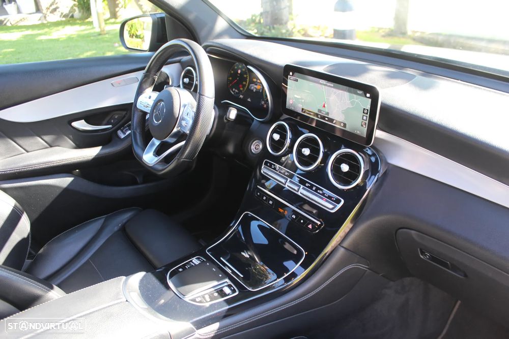 Mercedes-Benz GLC 300 de 4Matic 9G-TRONIC AMG Line - 28