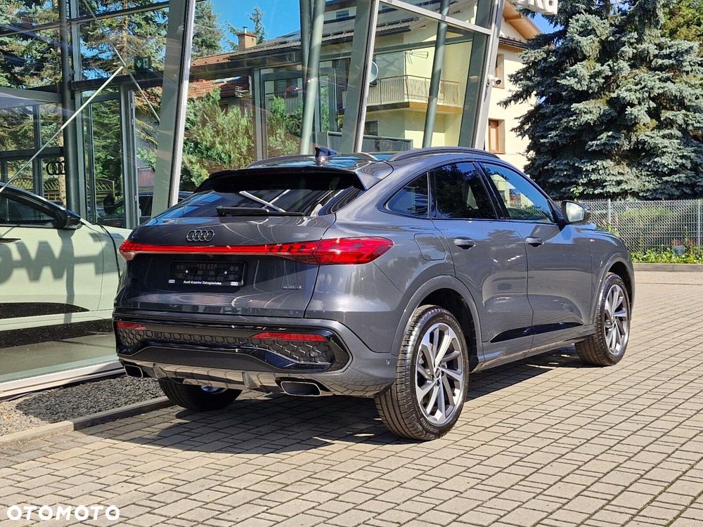 Audi Q5 Sportback TFSI mHEV 150 kW Quattro S tronic - 9