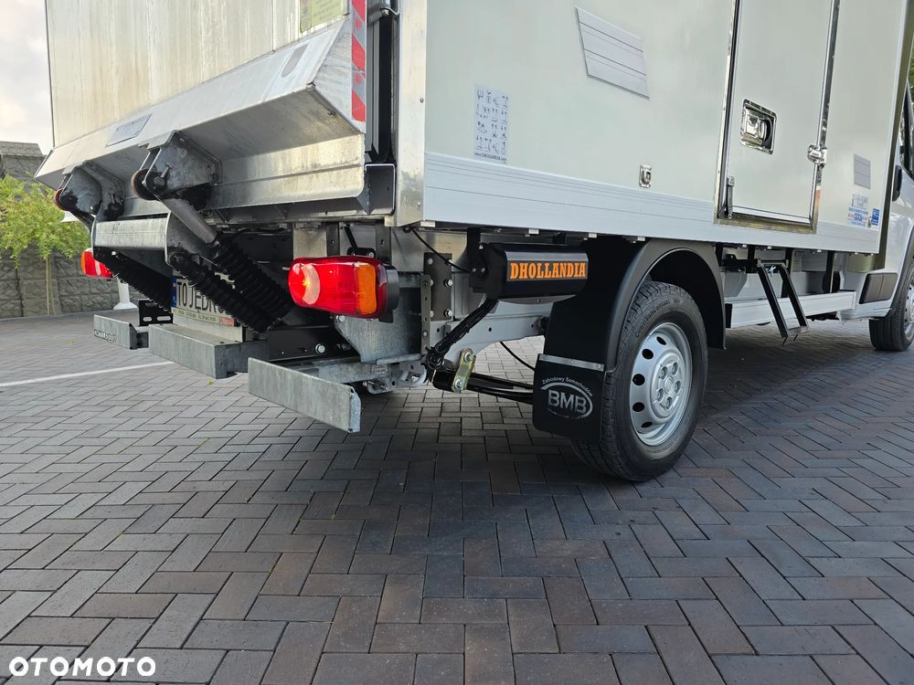 Fiat DUCATO MAXI KONTENER IZOTERMICZNY WINDA DHOLLANDIA SALON PL SILNIK 2,3 IVECO 14OKM STAN JAK NOWY ELEKTRYKA KLIMATYZACJA - 27