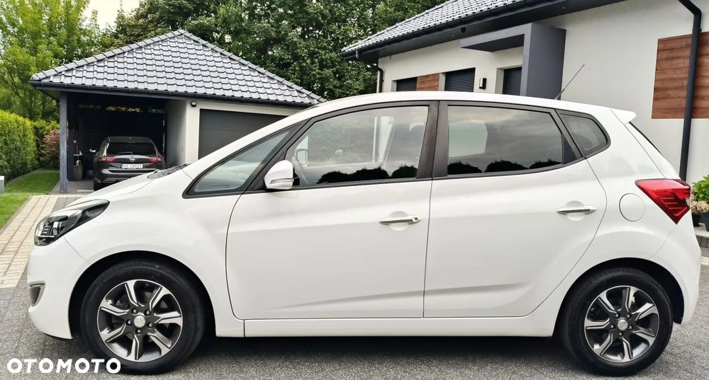 Hyundai ix20 - 11