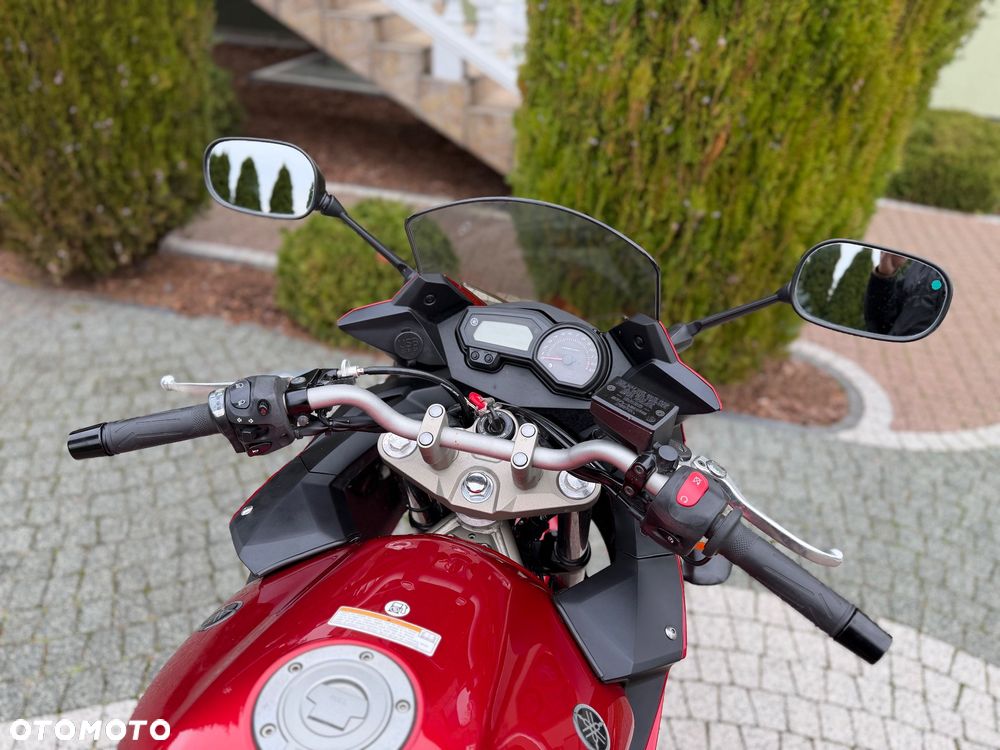 Yamaha XJ - 19