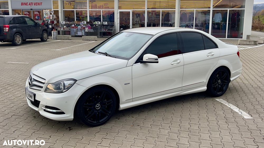Mercedes-Benz C - 2