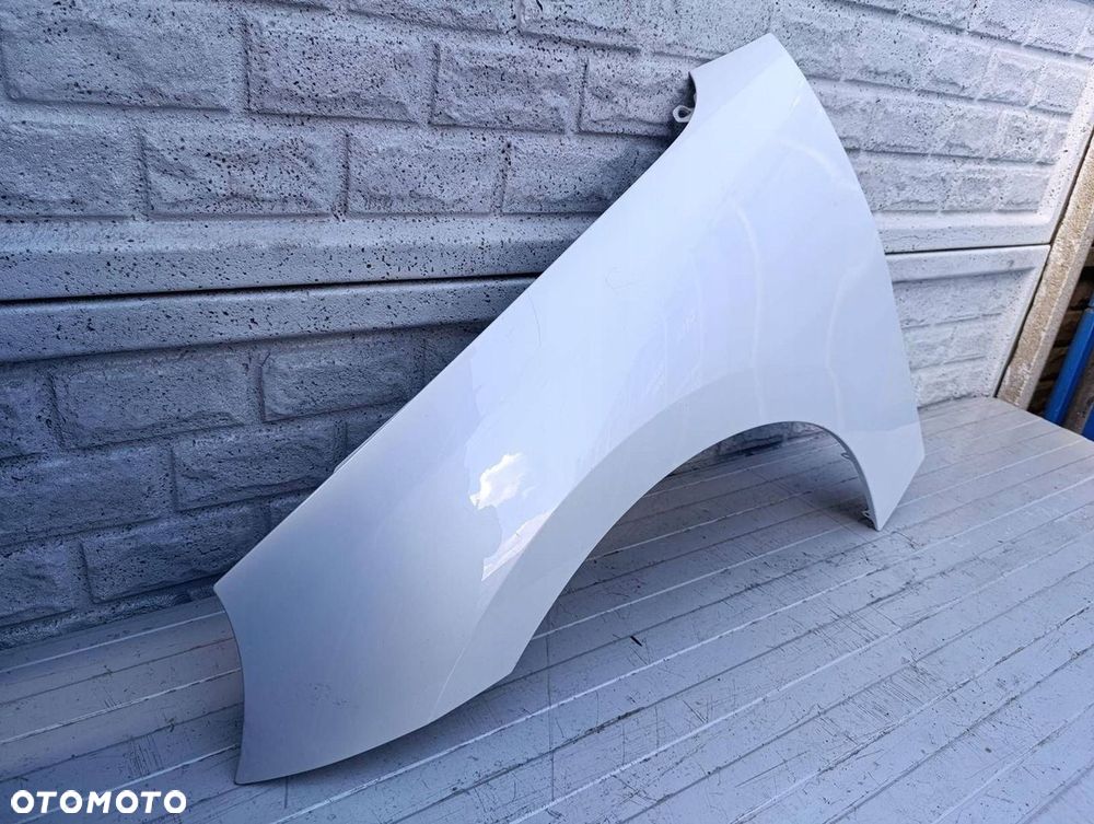 MINI COOPER HATCH IV E 2023- BŁOTNIK LEWY PRZEDNI - 2