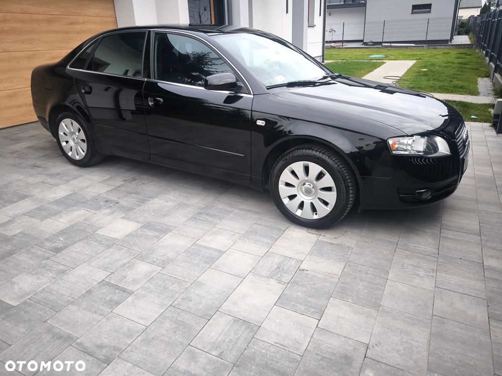 Audi A4 Limousine - 2