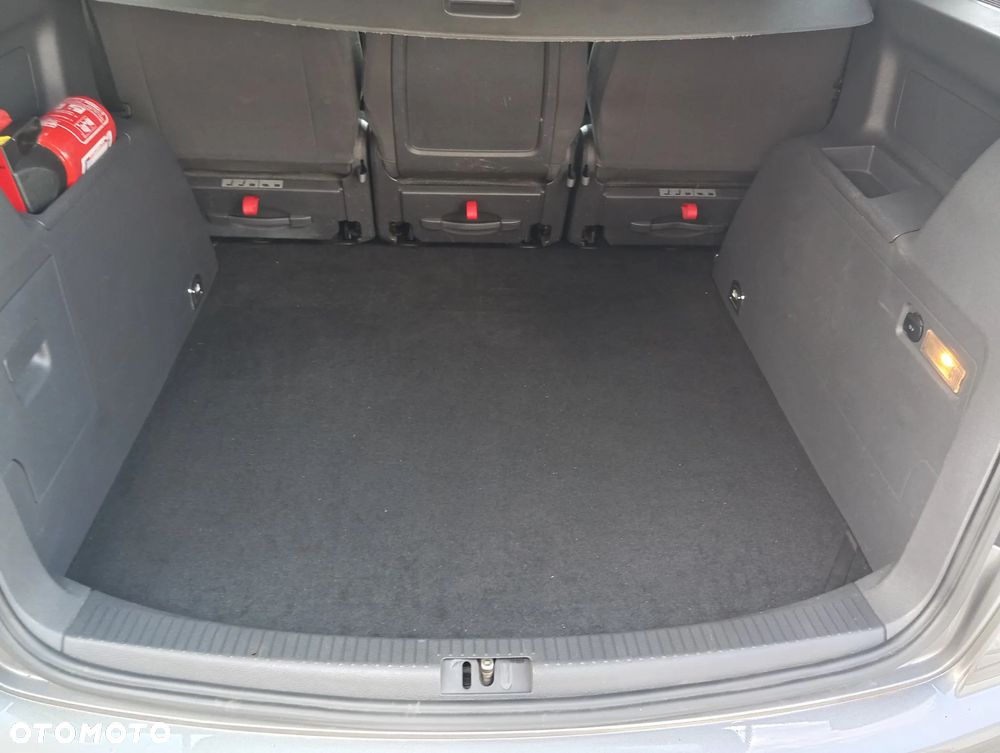 Volkswagen Touran 1.9 TDI DPF Trendline - 9