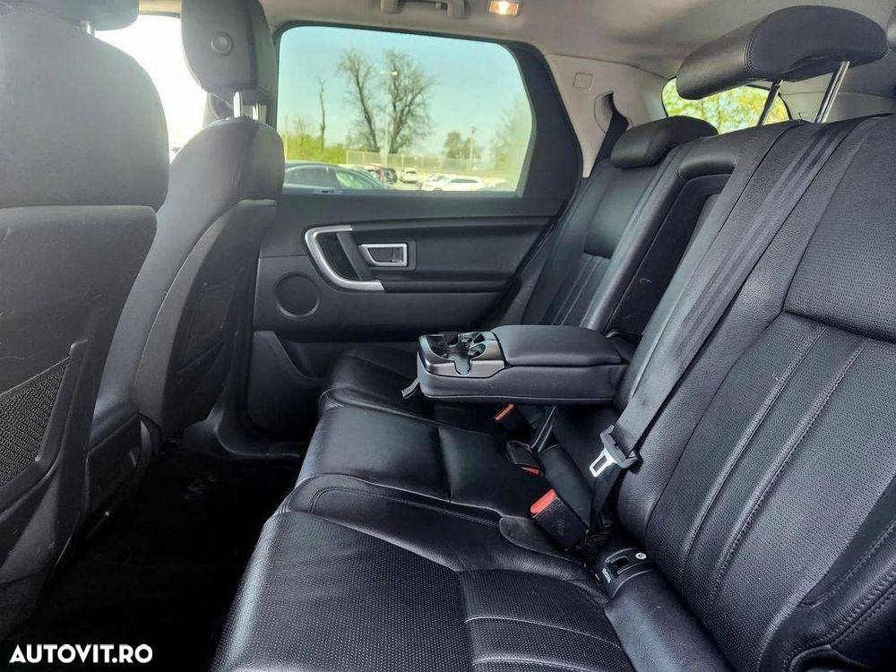 Land Rover Discovery Sport - 23