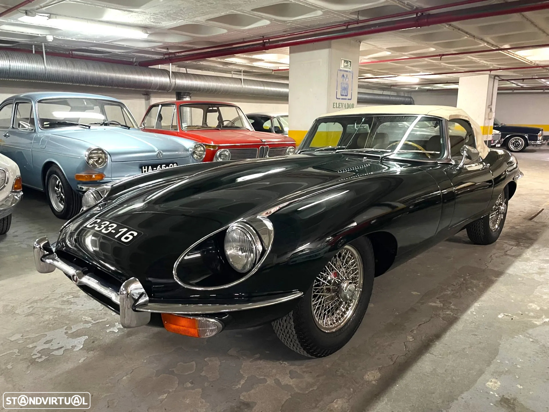 Jaguar E-Type - 2
