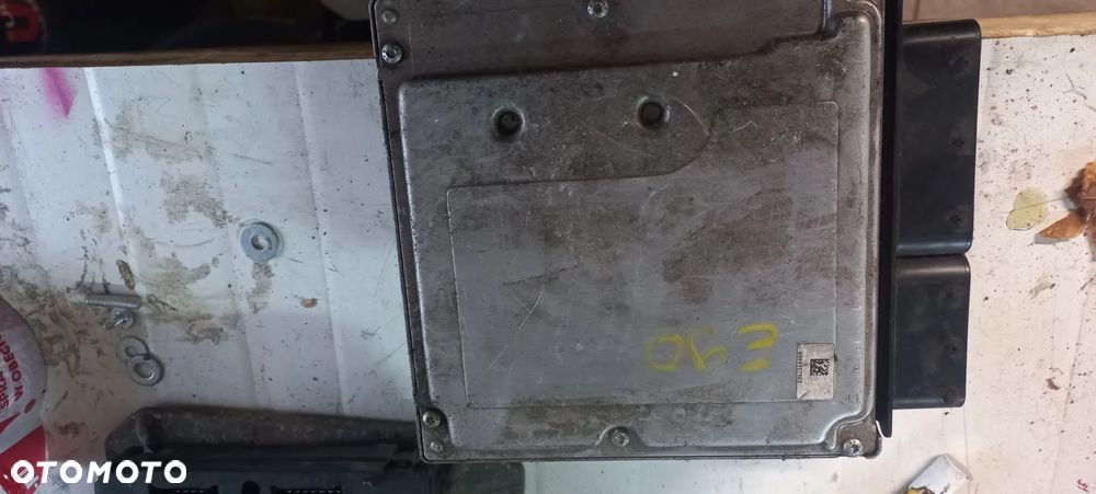 STEROWNIK 7565300-01 BMW E90 E91 2.0i 06R - 2