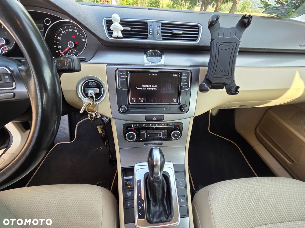 Volkswagen Passat 2.0 TDI DPF Comfortline DSG - 13