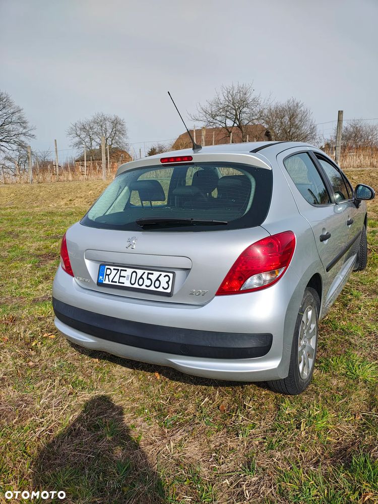 Peugeot 207 1.4 HDi Trendy - 11