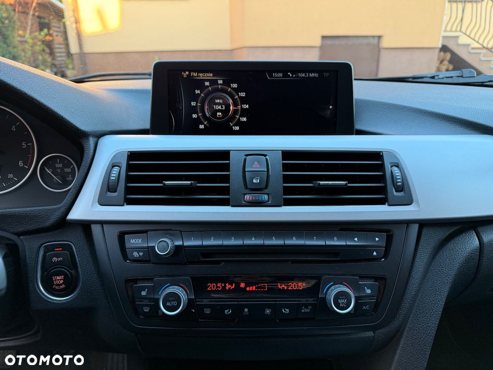 BMW Seria 3 318d - 17