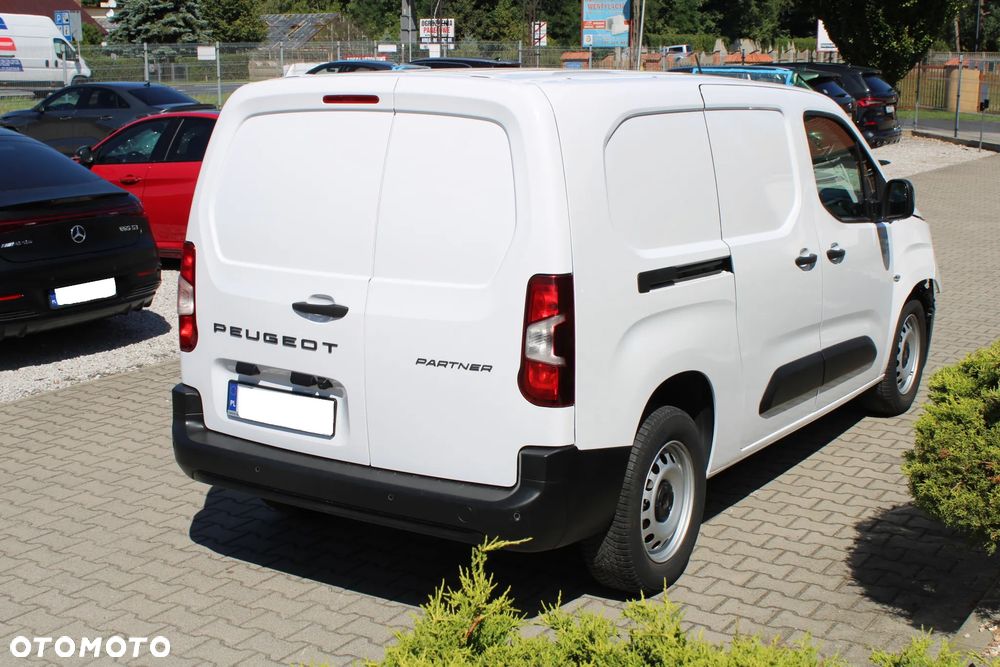 Peugeot Partner 1.5 BlueHDI 130KM L2 - 6