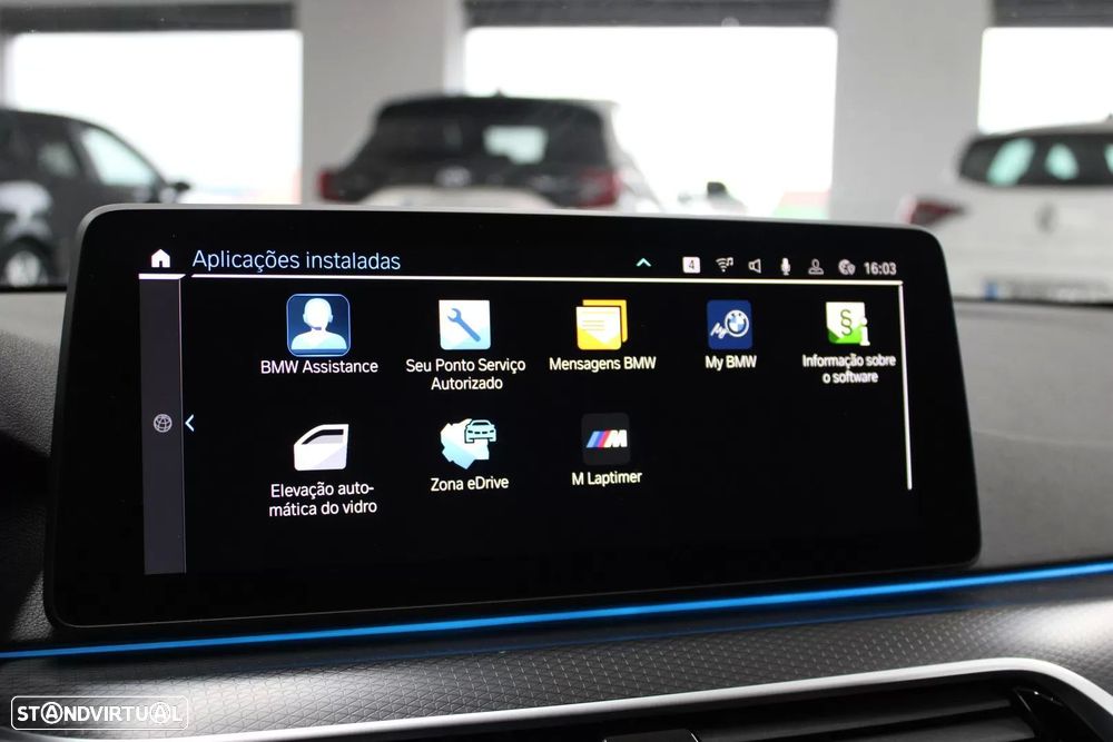 BMW 530 e Pack Desportivo M - 25