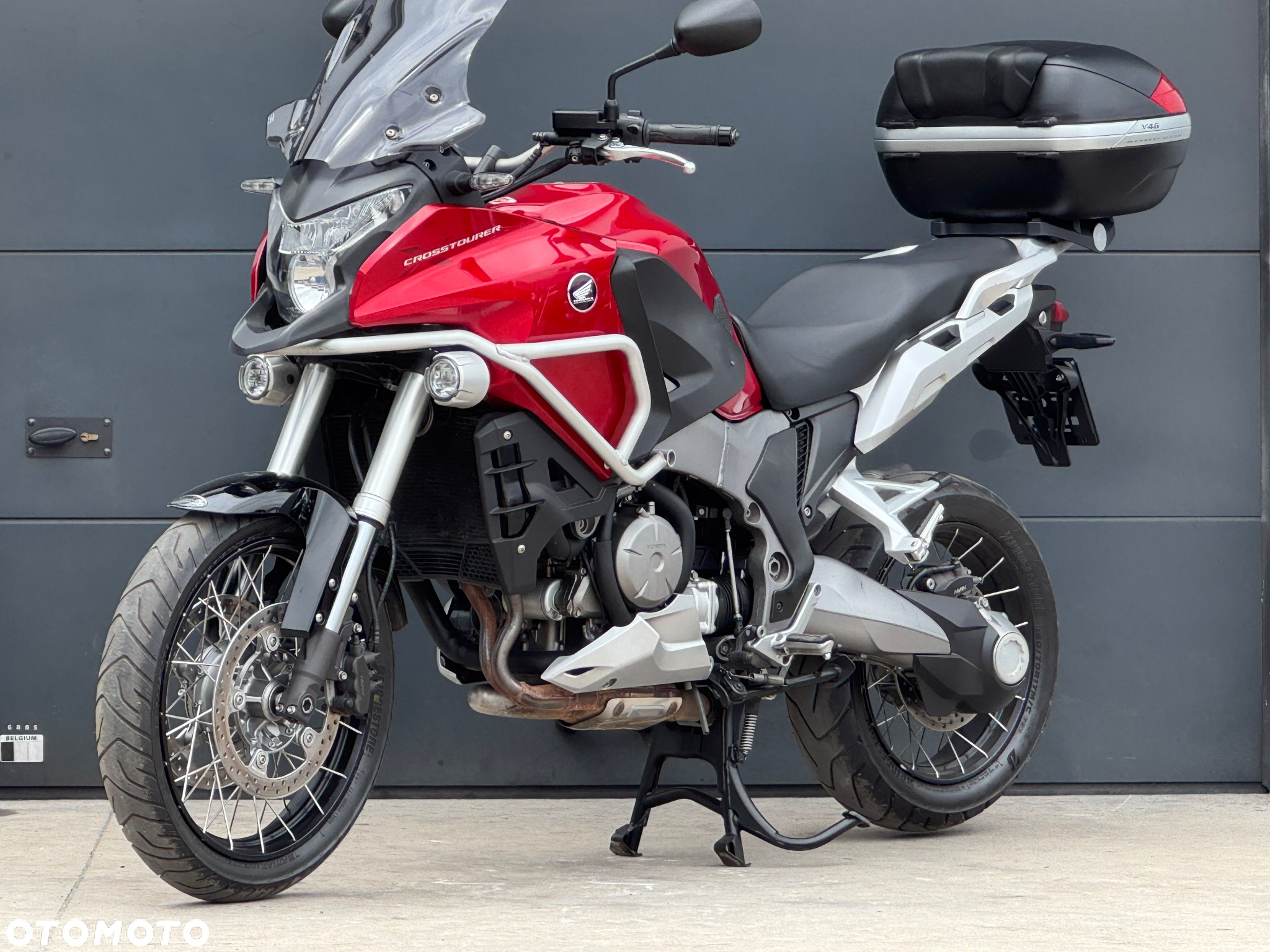 Honda VFR - 19