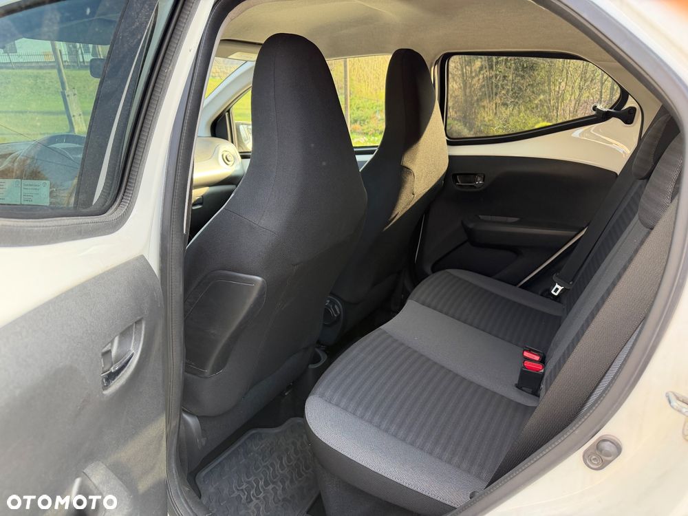 Toyota Aygo - 14
