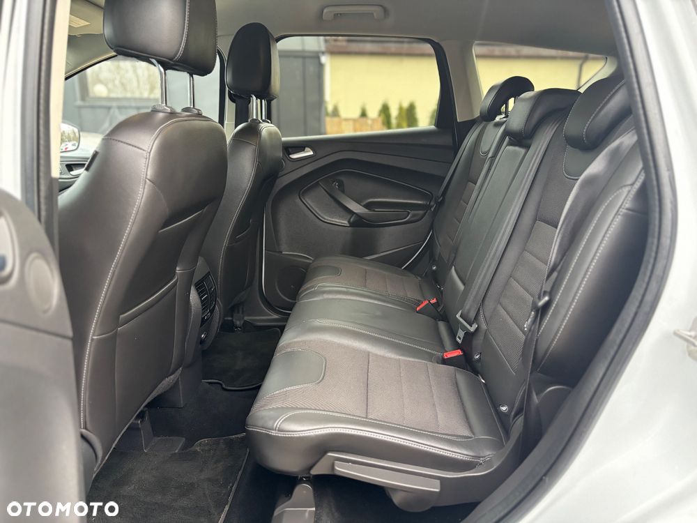 Ford Kuga 2.0 TDCi 4x4 Individual - 25