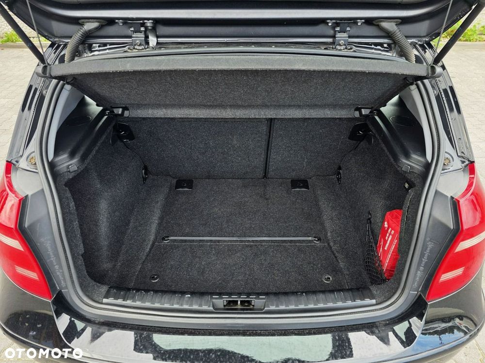 BMW Seria 1 118d - 25