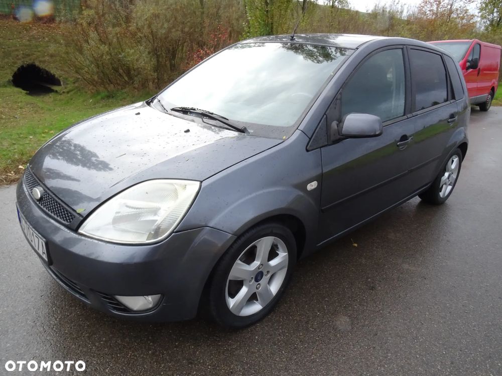 Ford Fiesta 1.4 TDCi Ambiente - 3