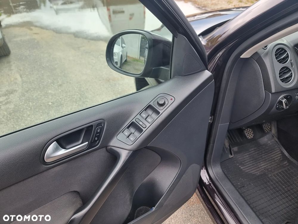 Volkswagen Tiguan 1.4 TSI Perfectline - 15