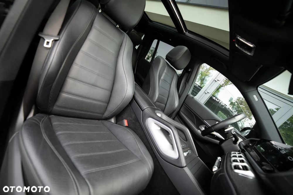 Mercedes-Benz GLS - 40