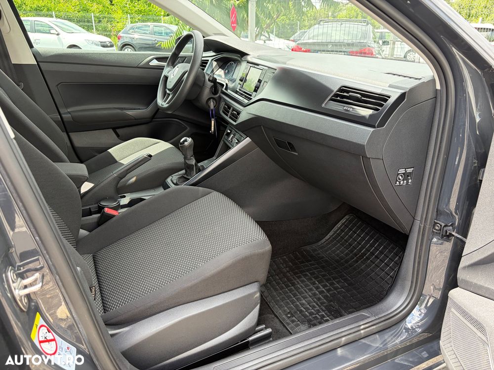Volkswagen Polo 1.0 Comfortline - 24