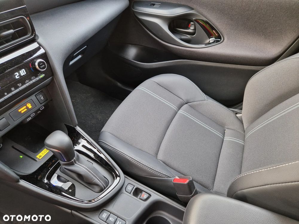 Toyota Yaris Cross Hybrid 1.5 Executive - 20