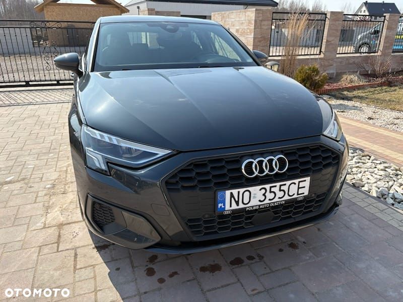Audi A3 Sportback - 1