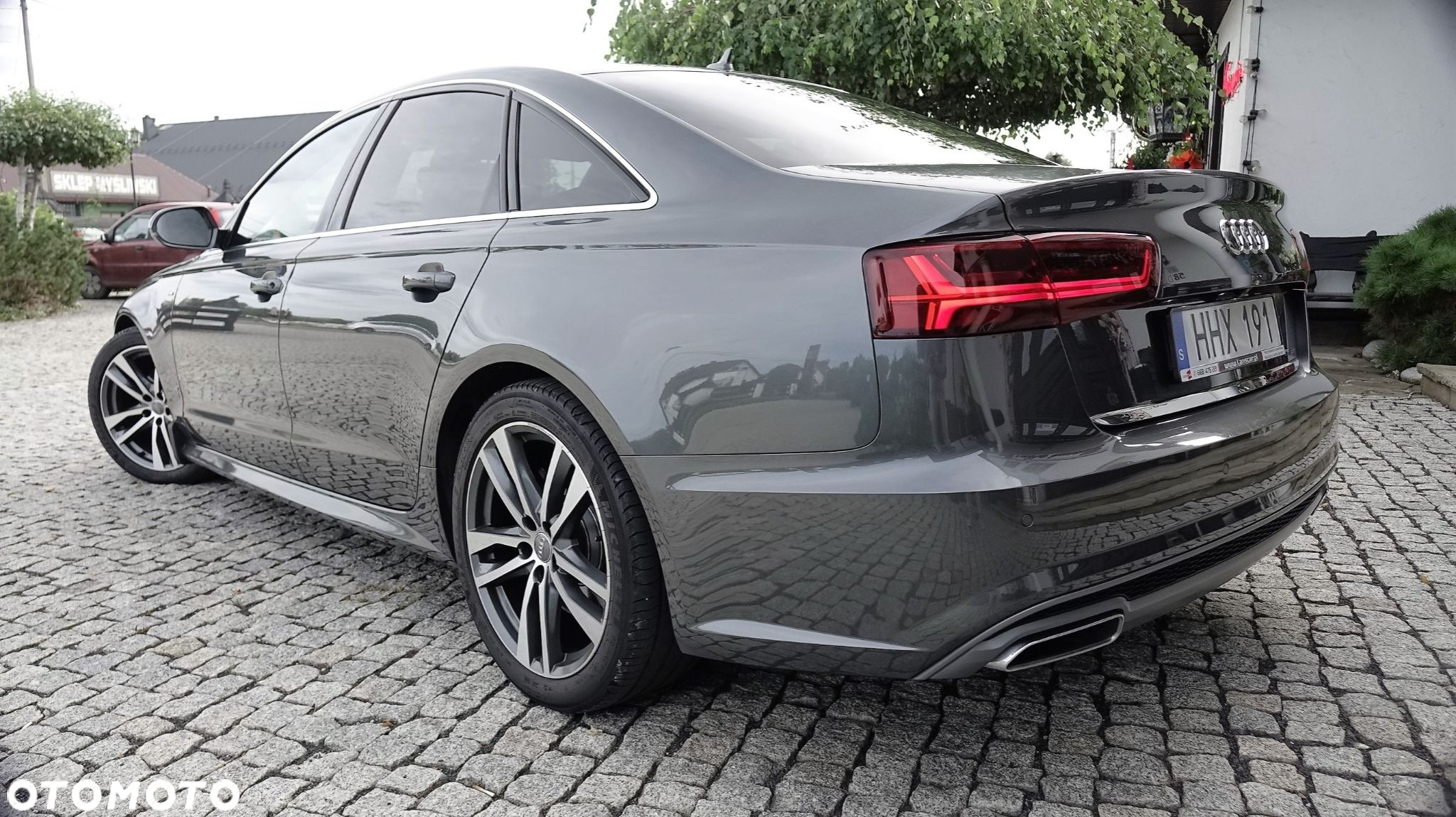 Audi A6 - 4