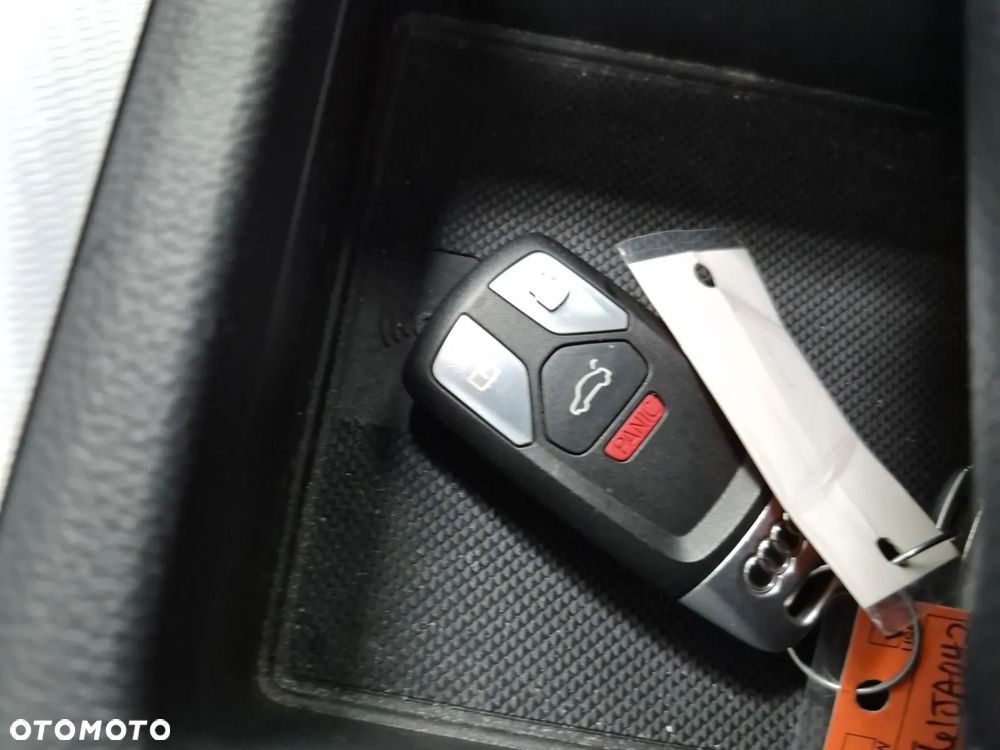 Audi A4 Limousine 2.0 TFSI Quattro S tronic - 15