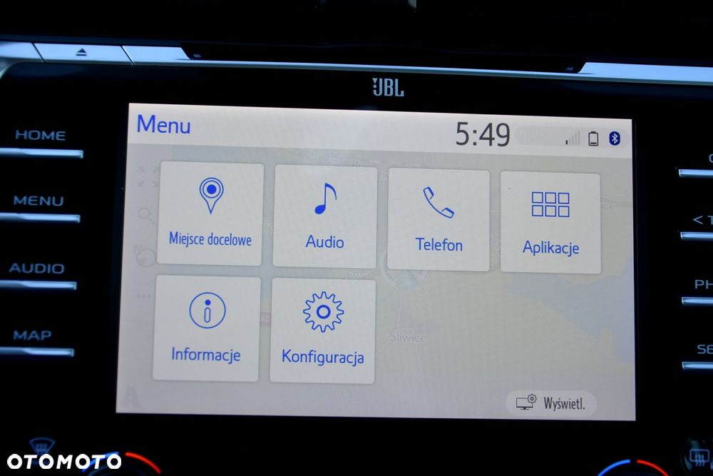 Toyota Camry 2.5 Hybrid Executive CVT - 29