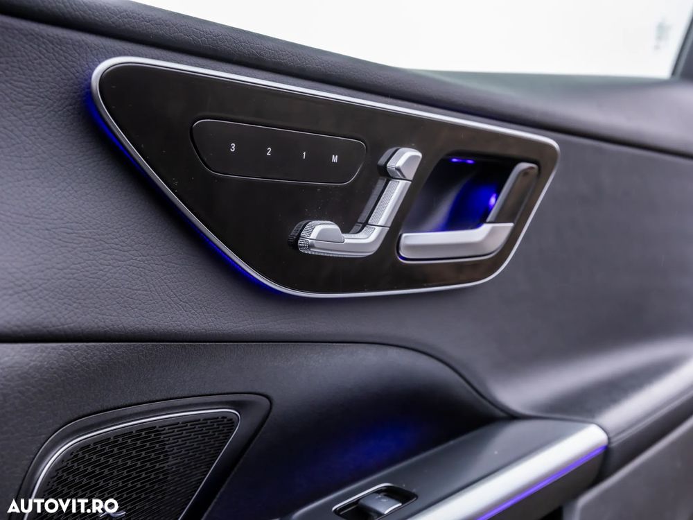 Mercedes-Benz C - 36