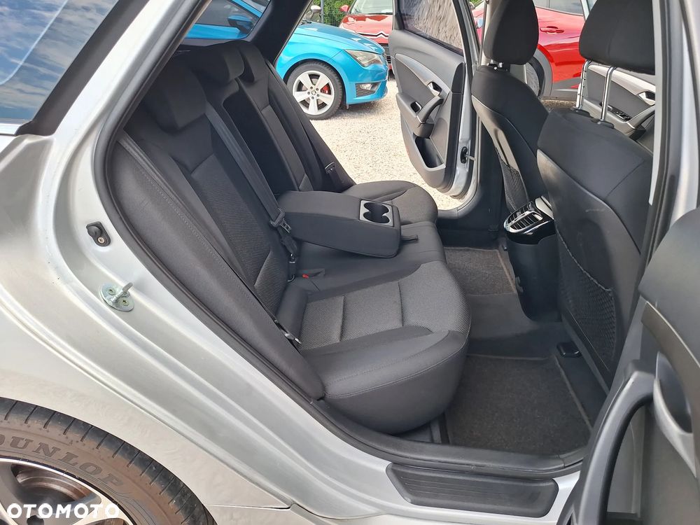 Hyundai i40 1.7 CRDi Comfort - 29