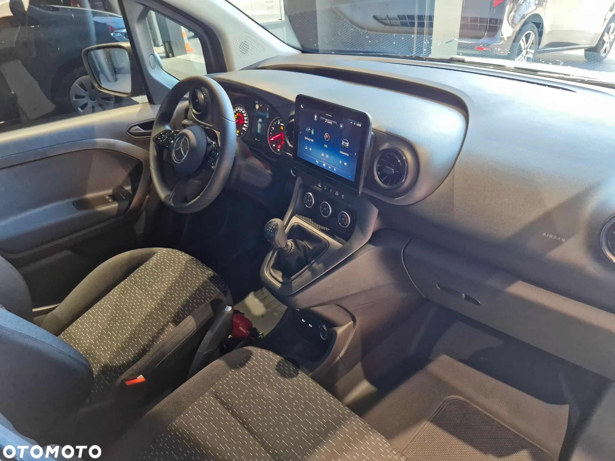 Mercedes-Benz Citan - 11