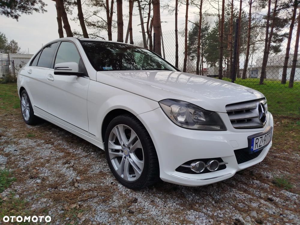 Mercedes-Benz Klasa C 220 CDI 7G-TRONIC Avantgarde Edition - 9