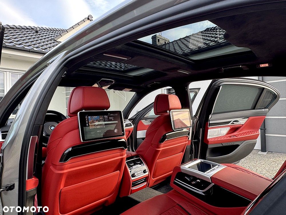 BMW Seria 7 750Ld xDrive sport - 21