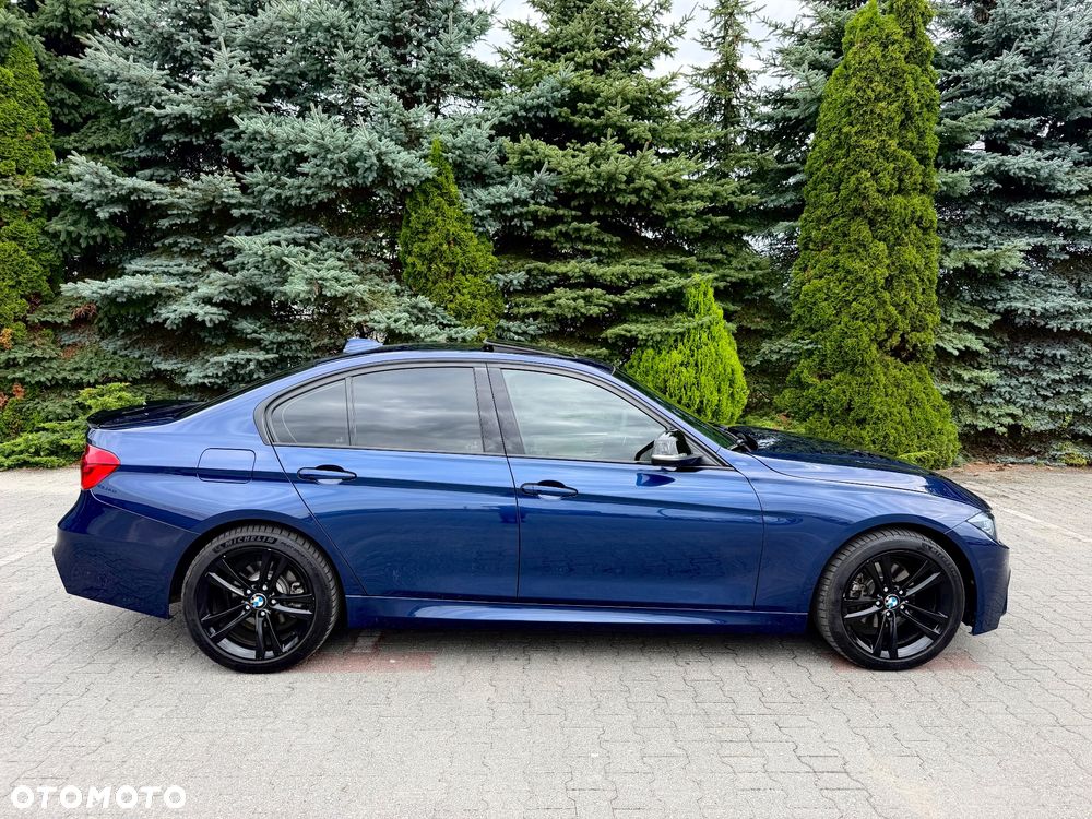BMW Seria 3 330i - 16