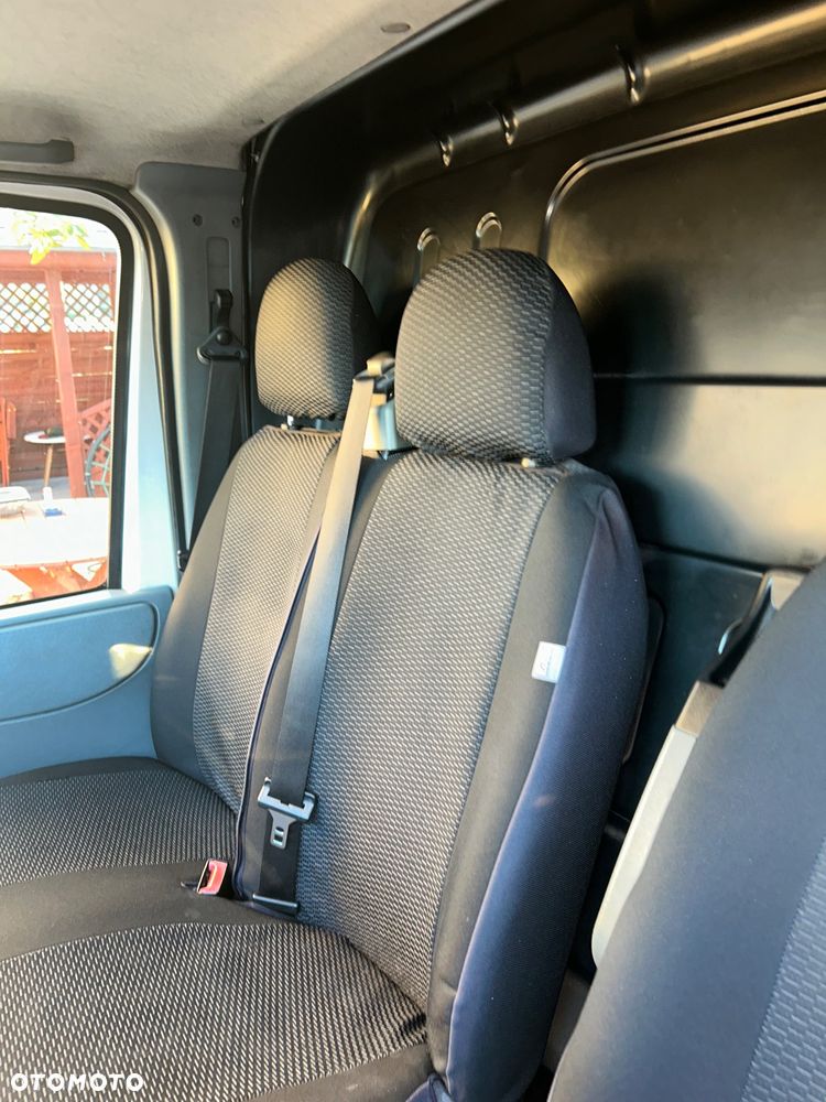 Ford Transit - 30