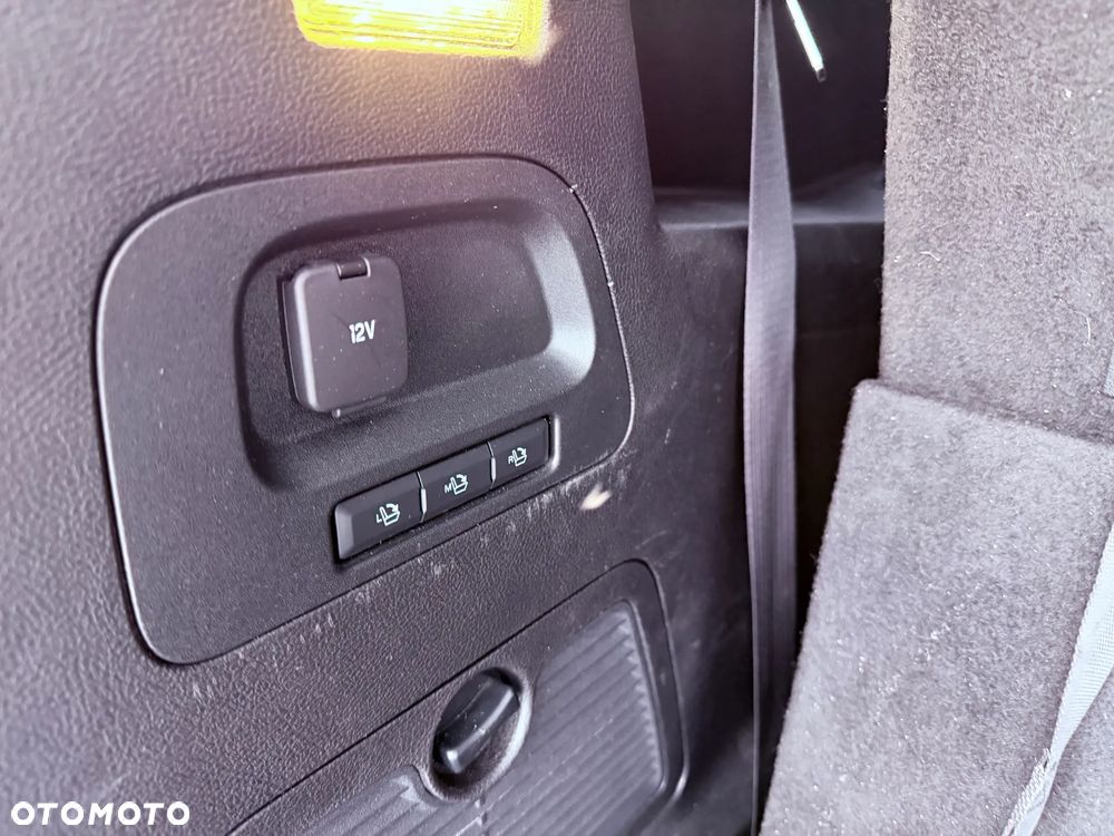 Ford S-Max 2.0 TDCi Trend - 36