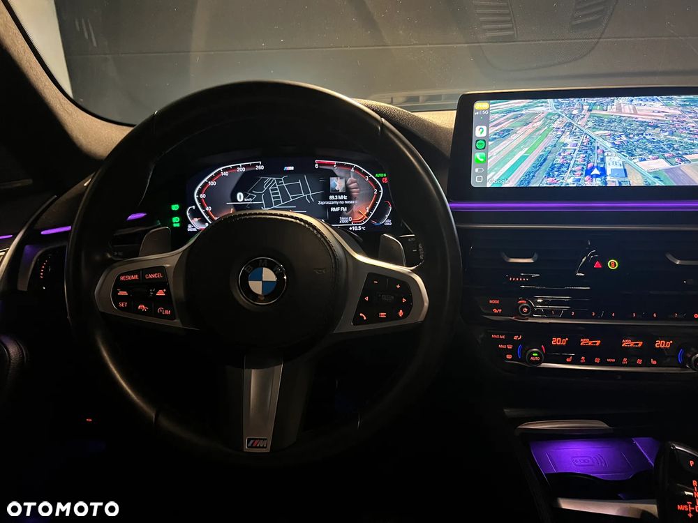 BMW Seria 5 530d xDrive M Sport Edition - 24