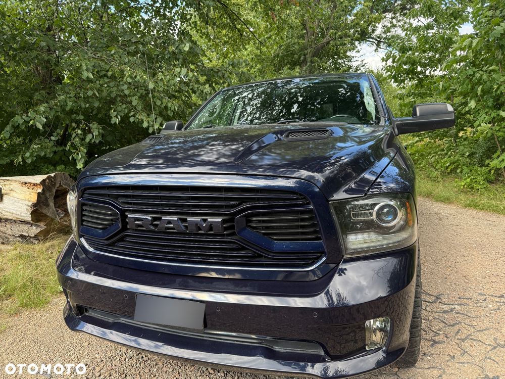 Dodge RAM 1500 5.7 4x4 - 19